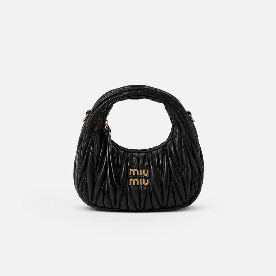 MiuMiu Mini Sac Hobo Wander en Nappa Matelassé Noir