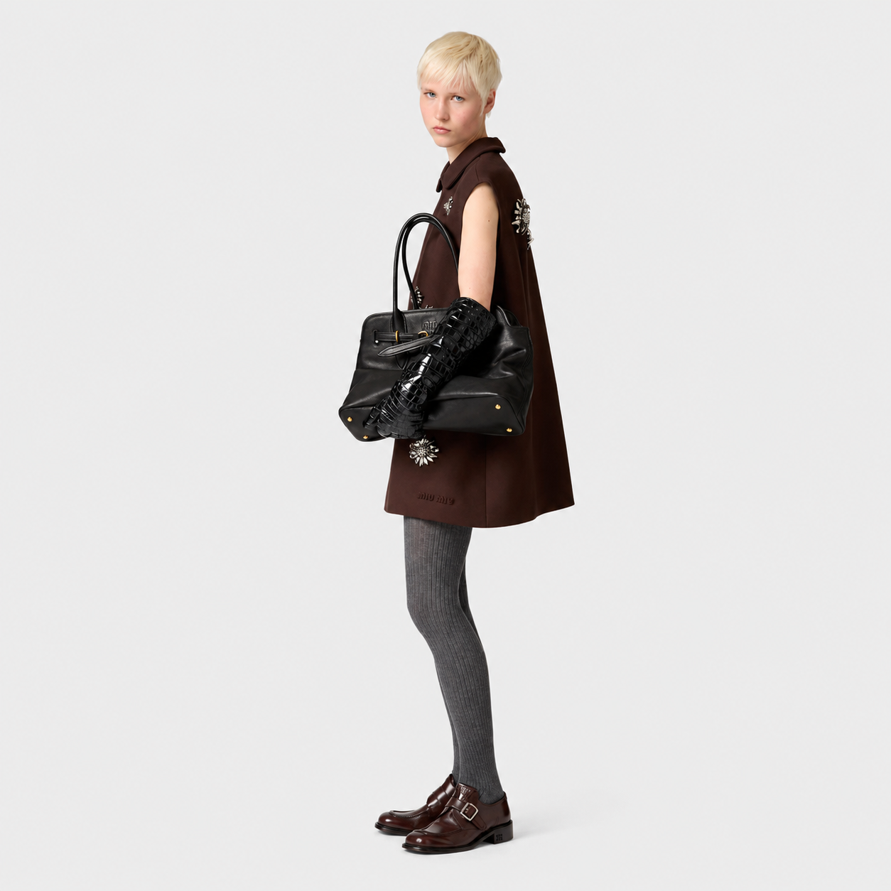 MiuMiu Sac Aventure en Cuir Nappa Noir