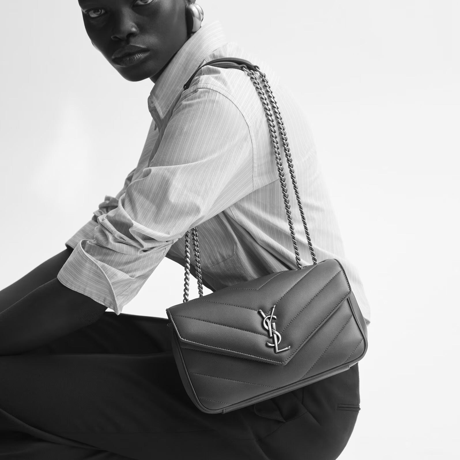 Saint Laurent Sac Loulou Small Suède Matelassé
