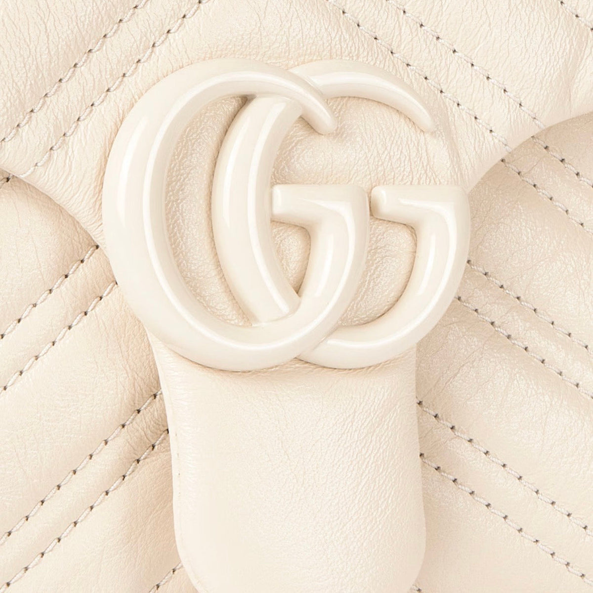 Gucci Sac à Épaule GG Marmont Moyen Format
