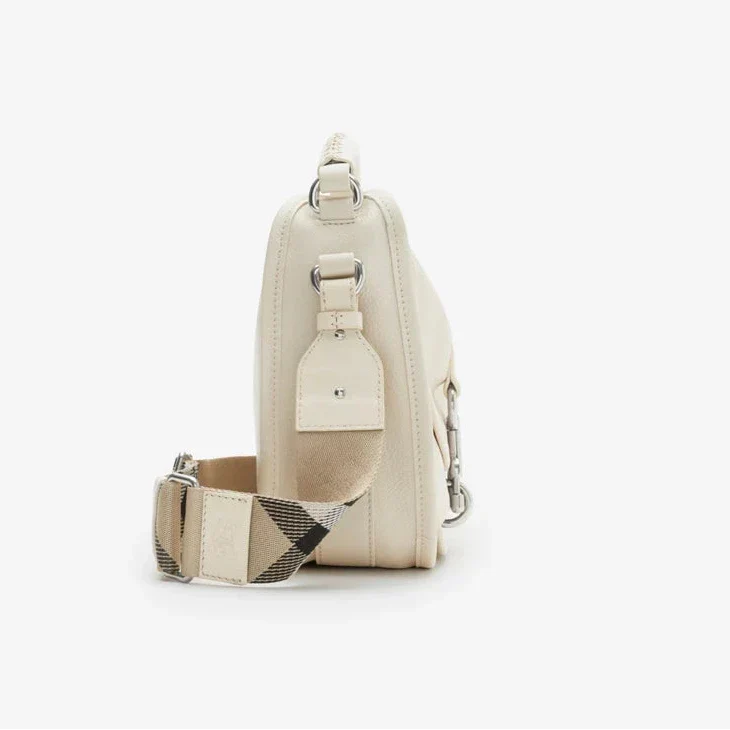 Burberry Petit Sac Messenger B Clip Soap