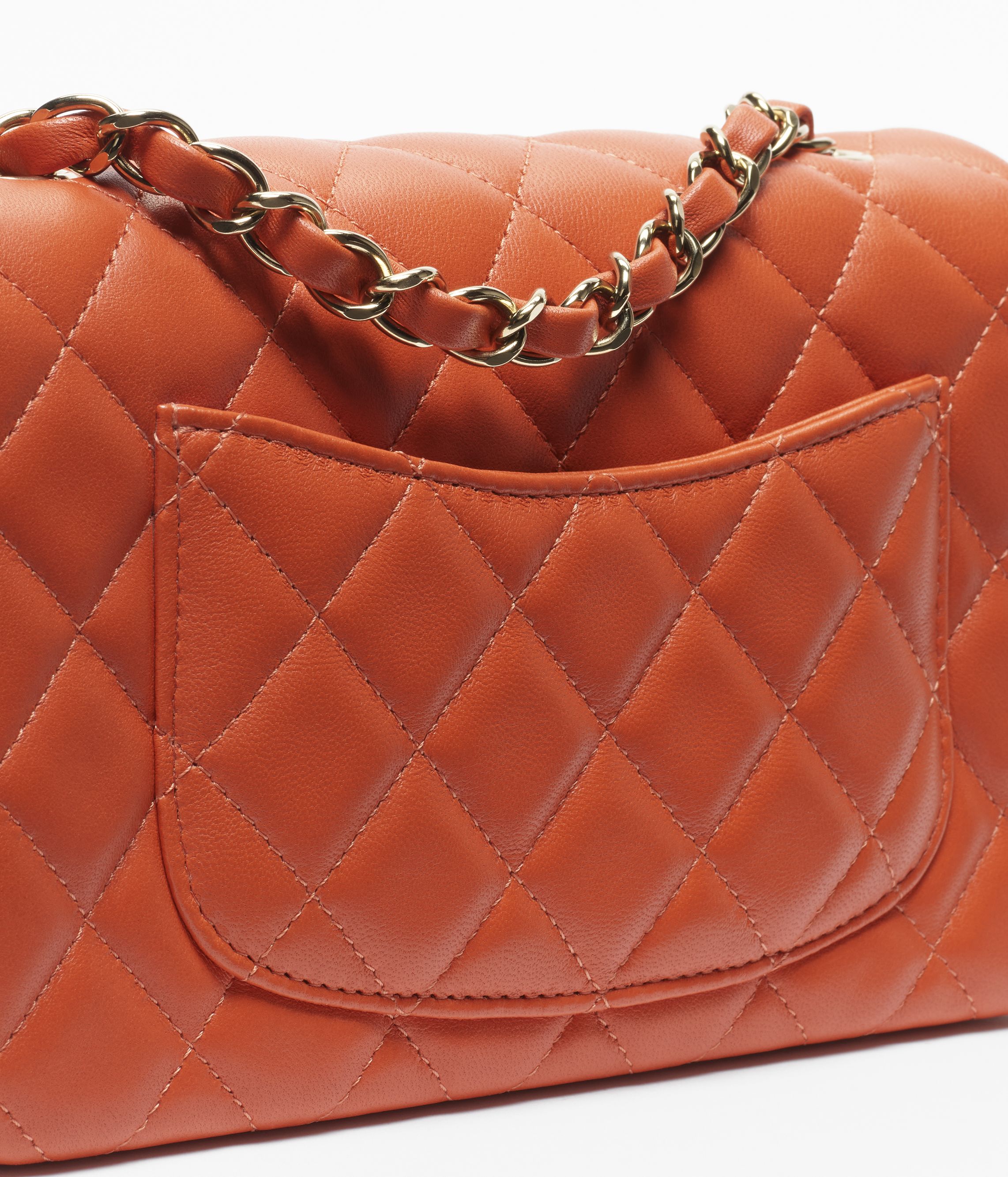 Chanel Sac Classic Orange