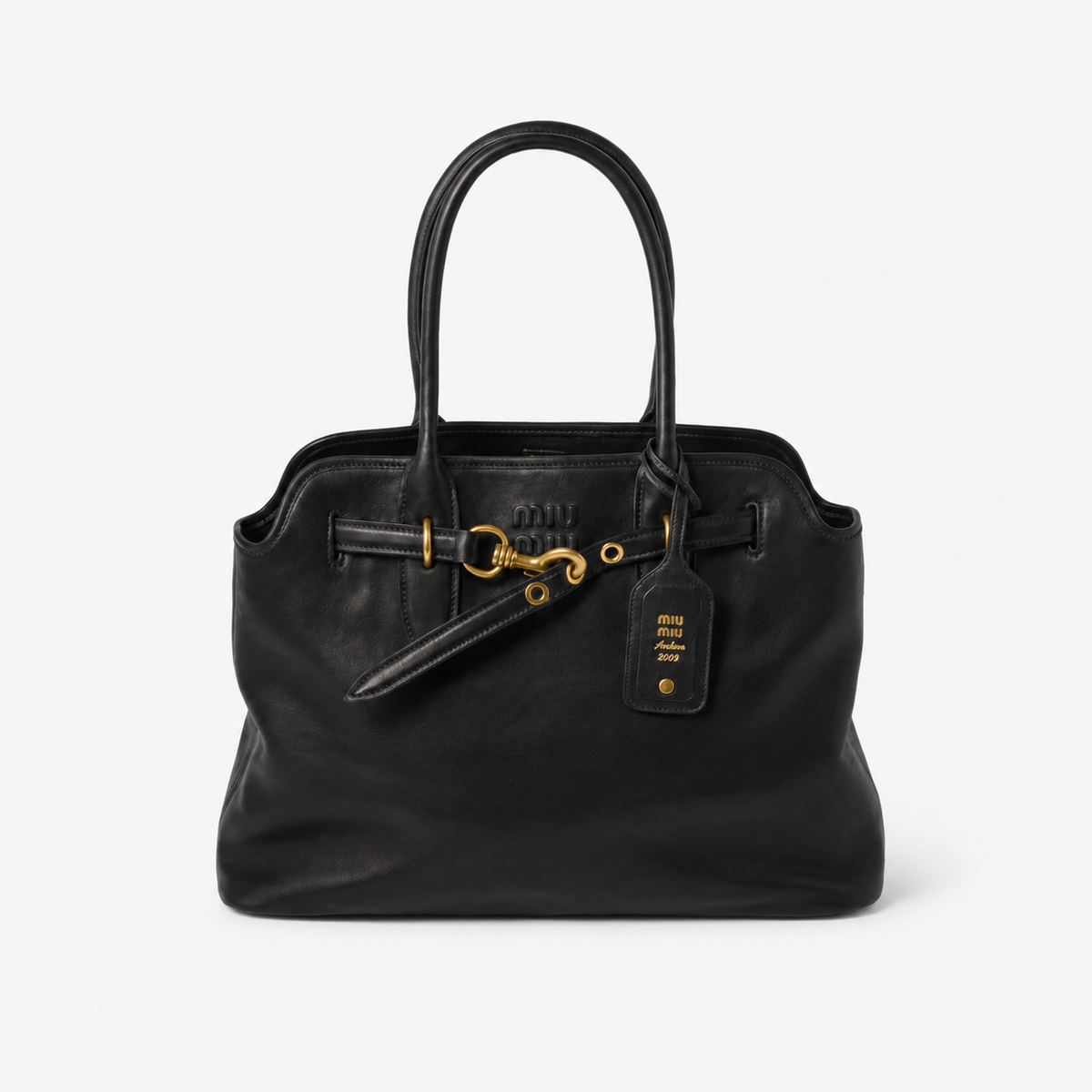 MiuMiu Sac Aventure en Cuir Nappa Noir
