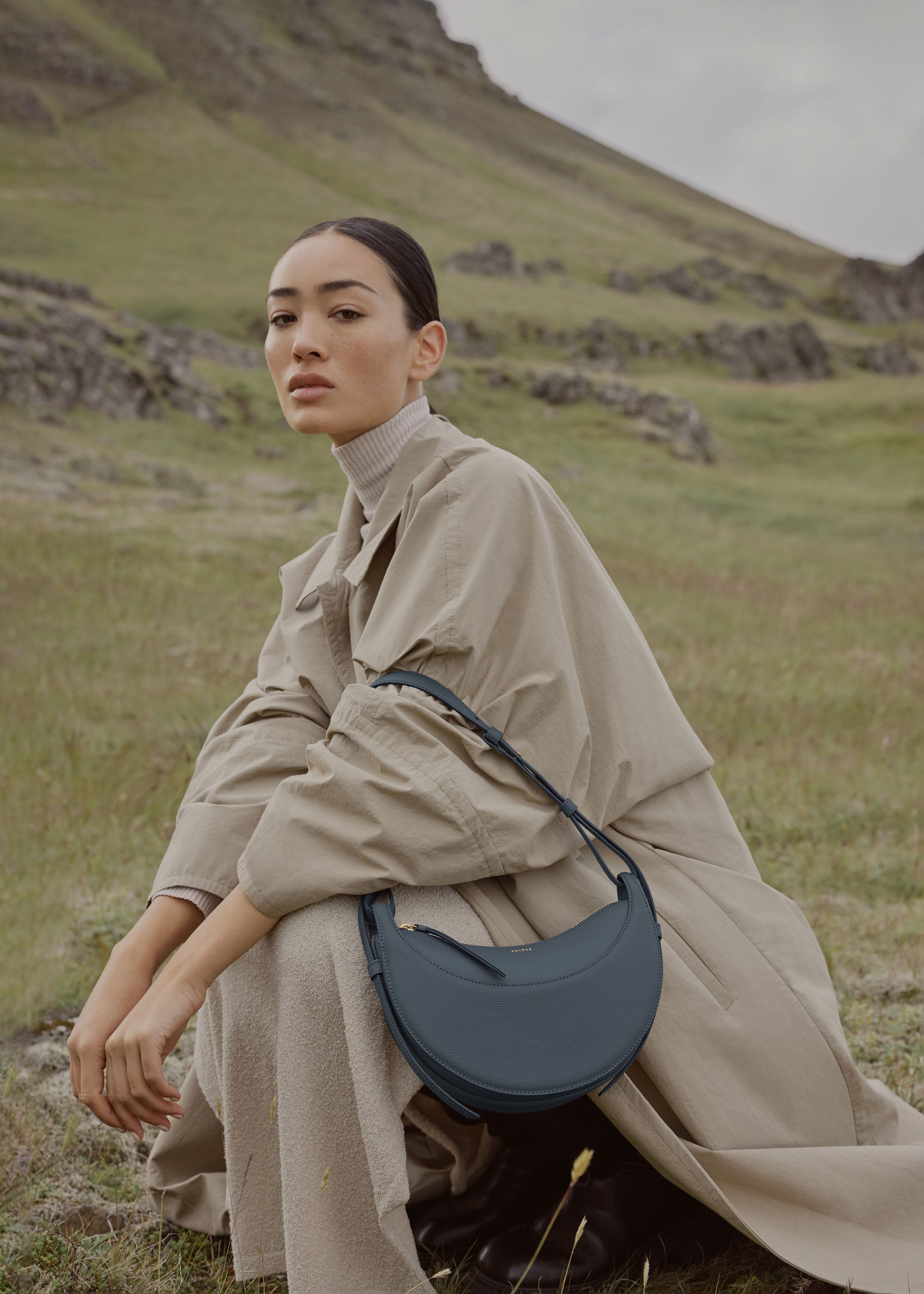 Polène Sac Numéro Dix Bleu Minuit Grainé
