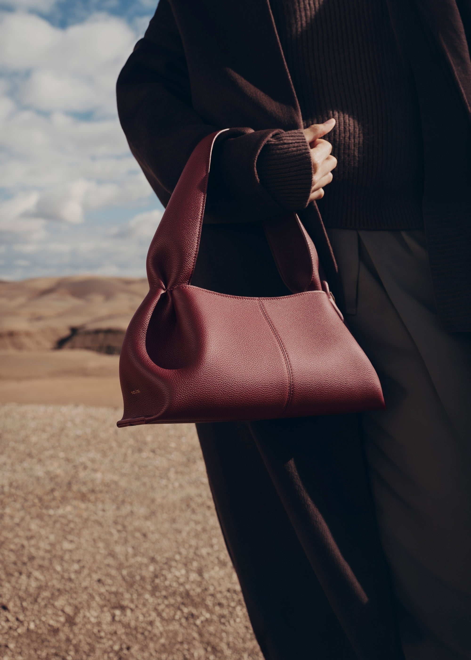 Polène Sac Numéro Neuf East West Cerise Noire Grainé